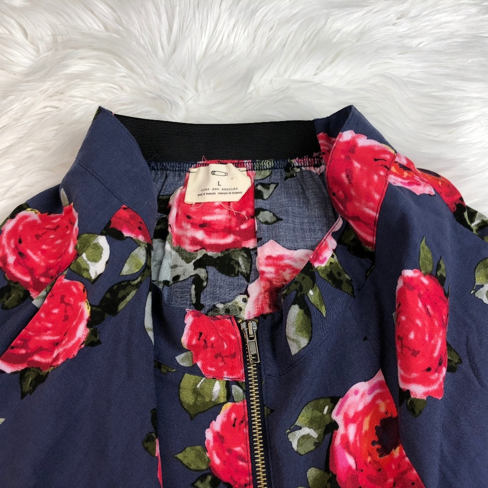 Pins and Needles Urban Outfitters Floral Skirt L - Picture 3 of 8